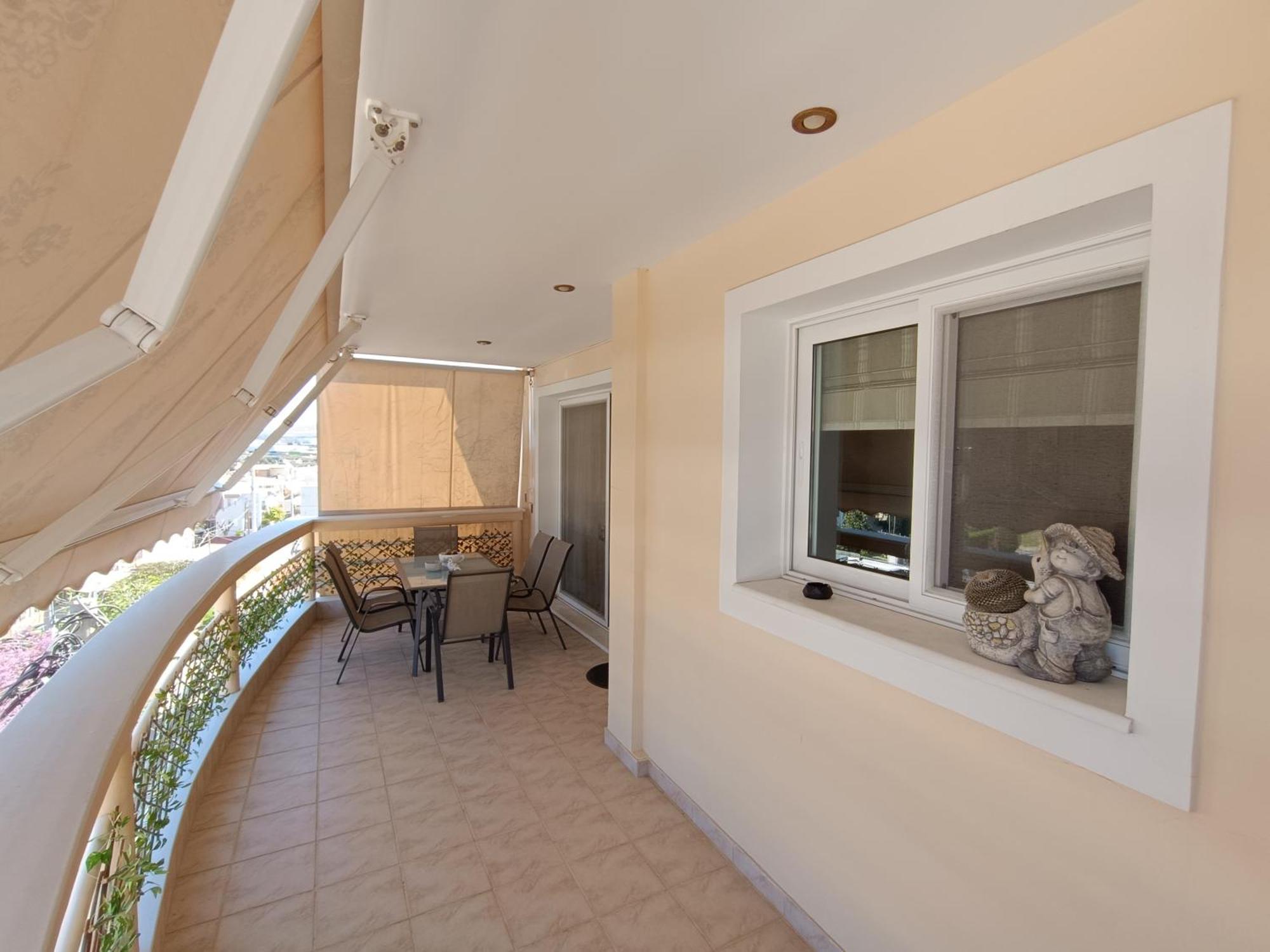 New Elegant Roof Apartment 아카르나이 외부 사진