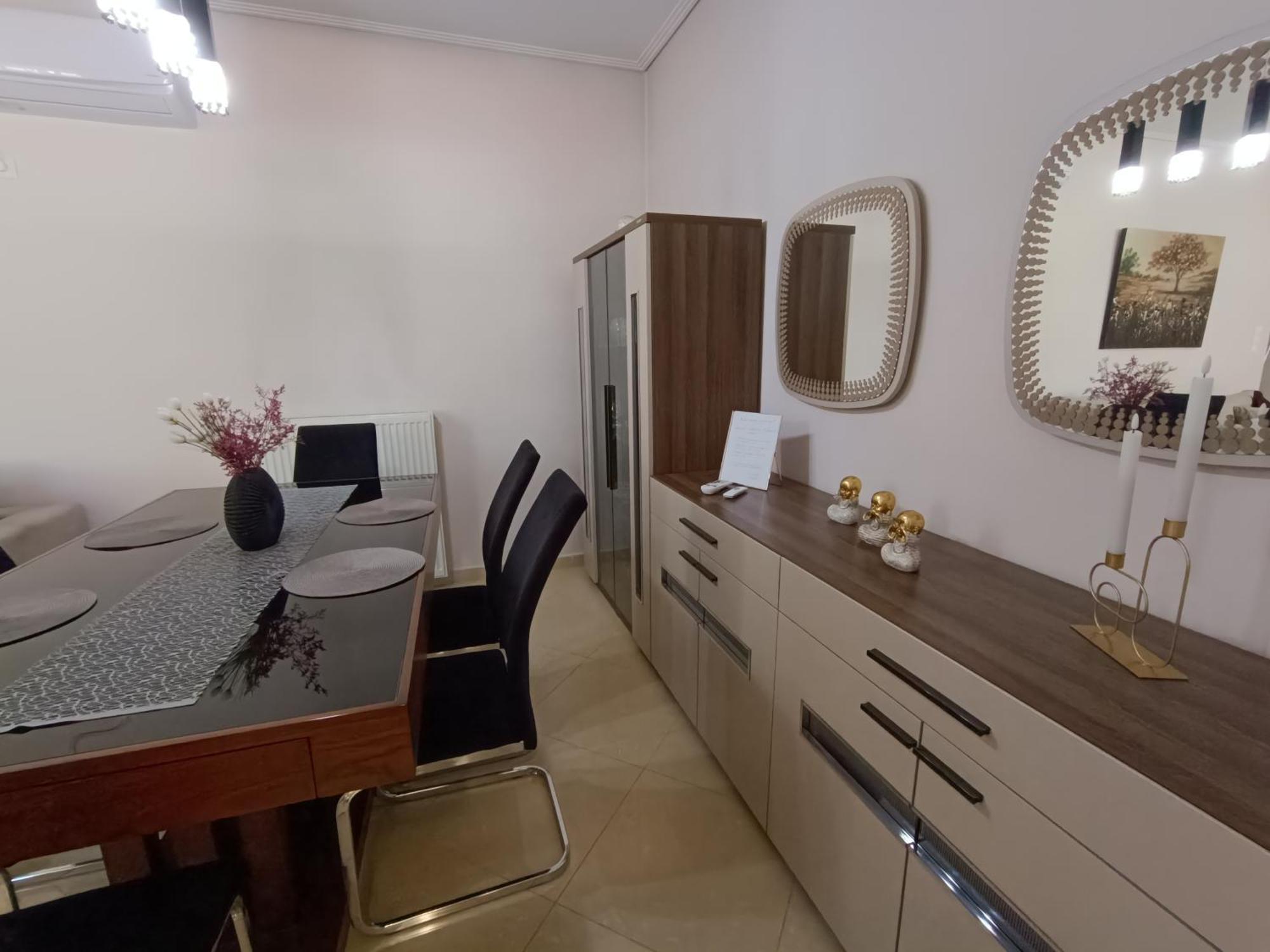 New Elegant Roof Apartment 아카르나이 외부 사진