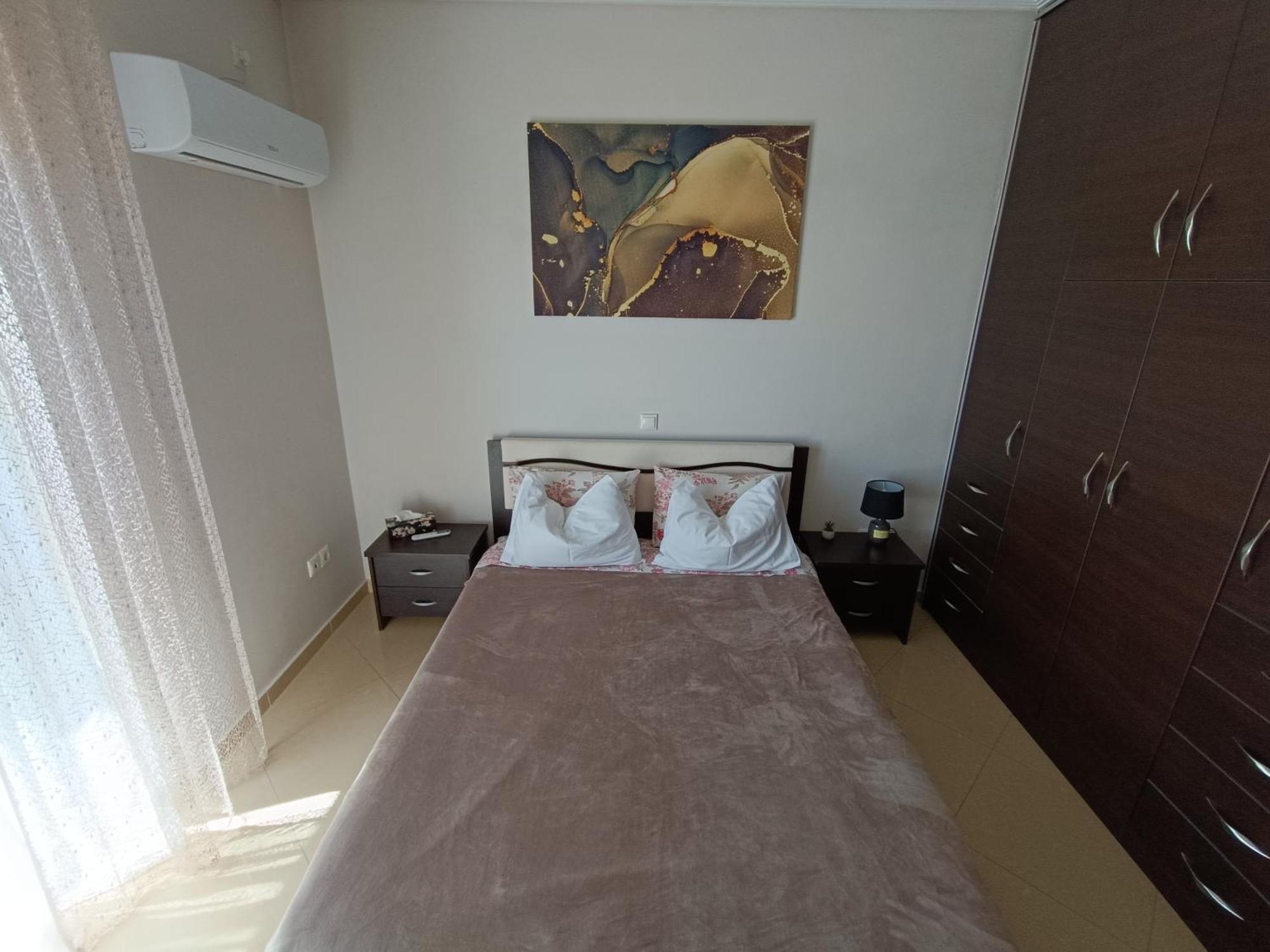 New Elegant Roof Apartment 아카르나이 외부 사진